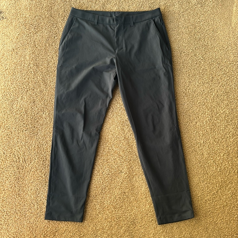 Men’s ABC Classic-Fit Trouser Warpstreme